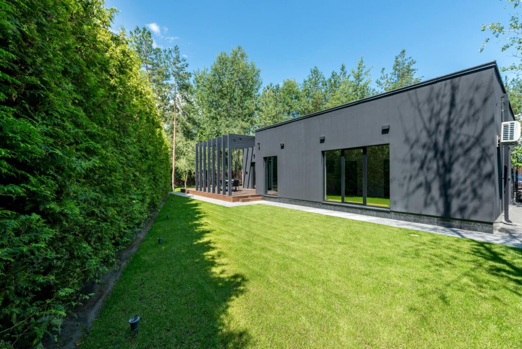 photo of a house exterior